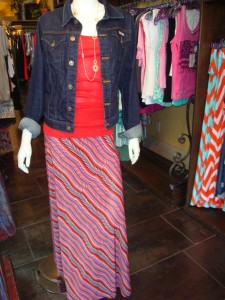 Picture_2_Maxi_skirt_with_denim_jacket_as_described_in_article