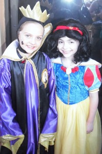 Snow White & Evil Queen